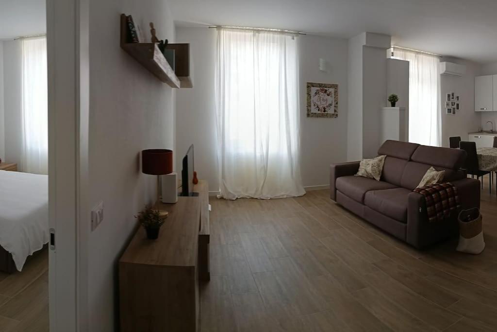 הוילה ברגמו La Casa Di Alice In Centro מראה חיצוני תמונה